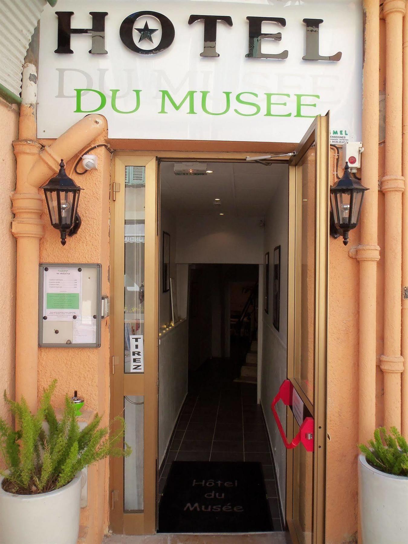 Hotel Du Musee Menton Exterior photo